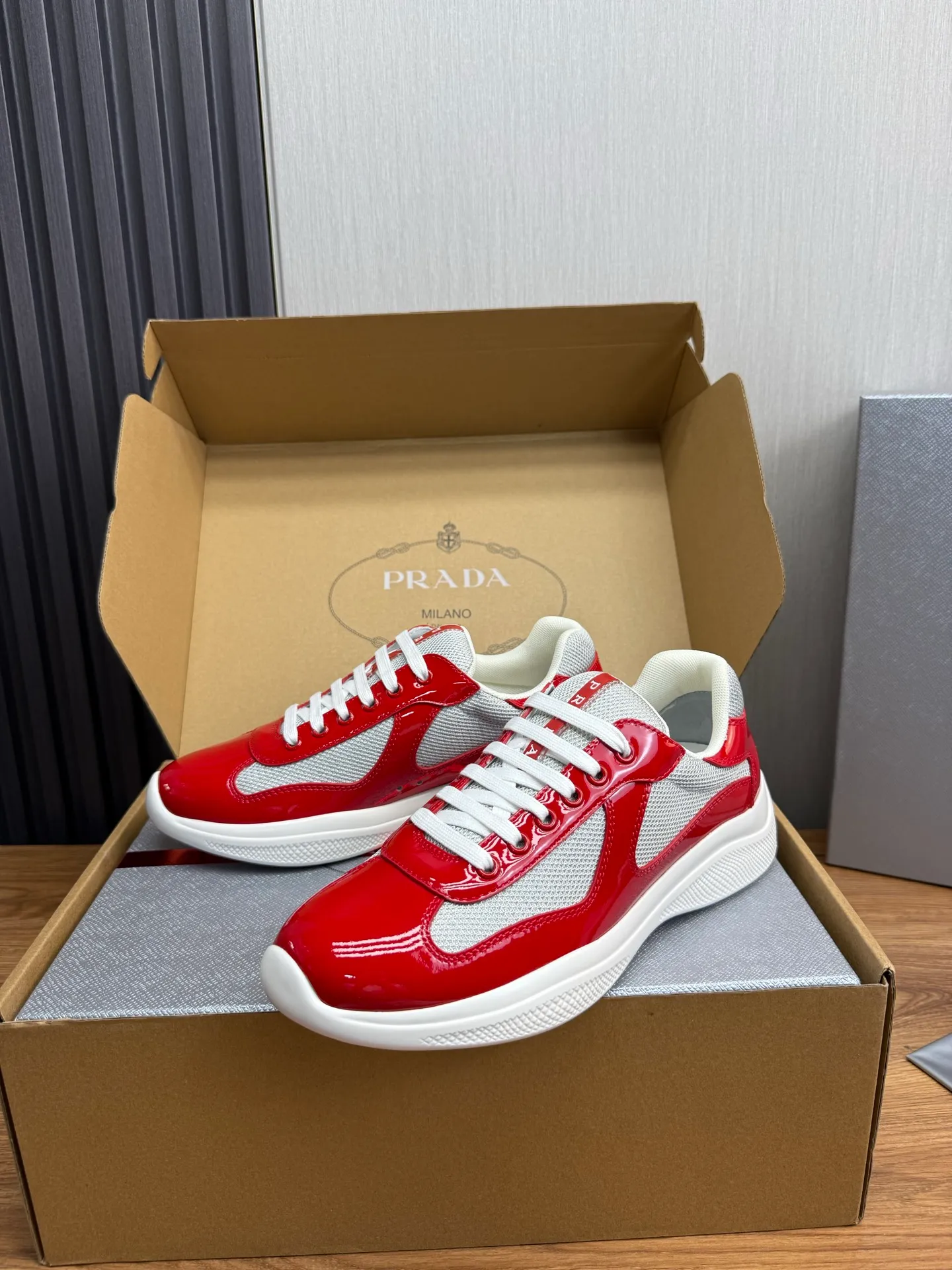Men's shoes 640💰 [PRADA] Hot selling items🔥Must be recommended every day~~ Official website synchronized, 1:1 high quality shipments✔️ Imported cowhide fabric, rubber material + cowhide lining, original bottom, high-end airplane box packaging🎁 38-45 (38.45 custom-made, non-returnable)